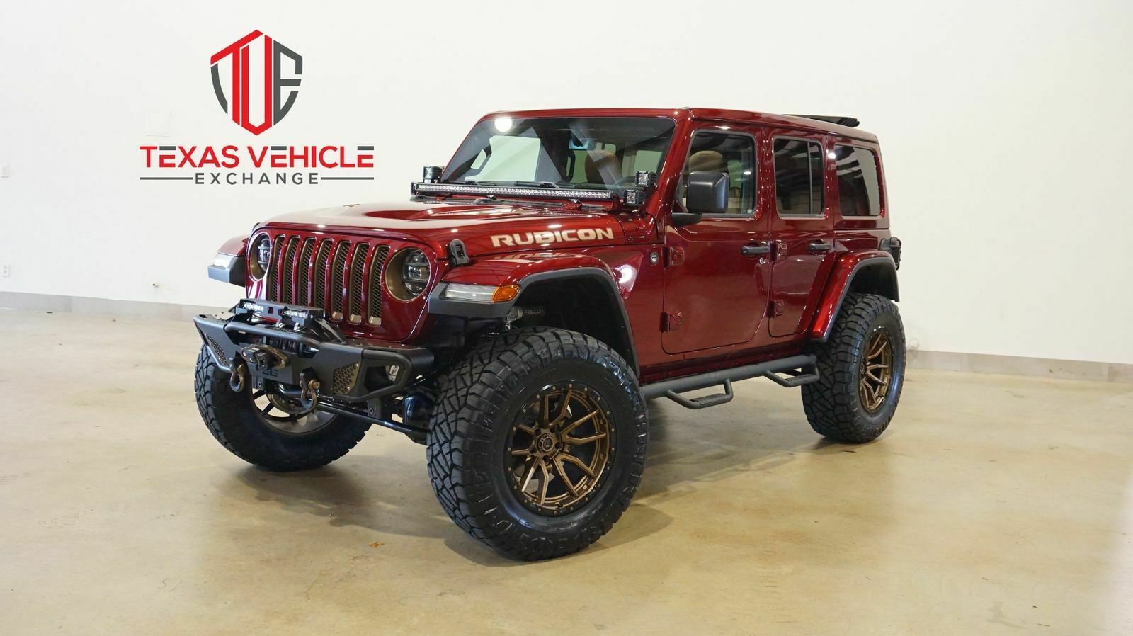 2021 Jeep Wrangler Unlimited Rubicon 4x4 Sky Top,lifted,bumpers,led's,nav 2021 Burgundy Rubicon 4x4 Sky Top,lifted,bumpers,led's,nav!