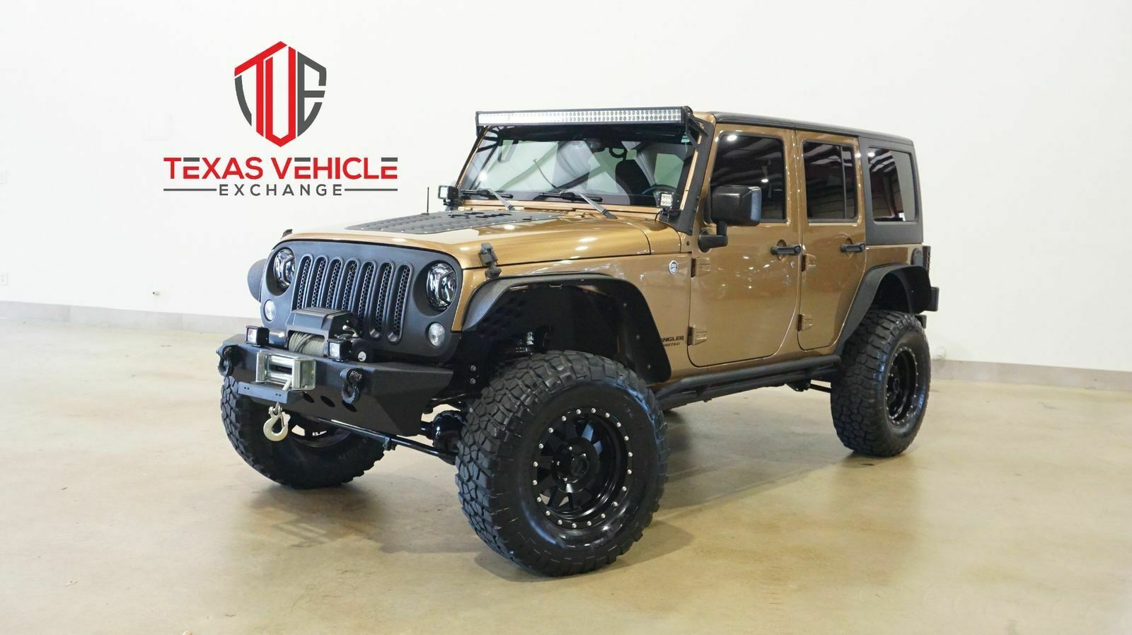 2015 Jeep Wrangler Unlimited Sport 4x4 Auto,lifted,bumpers,led's,27k 2015 Brown Sport 4x4 Auto,lifted,bumpers,led's,27k!